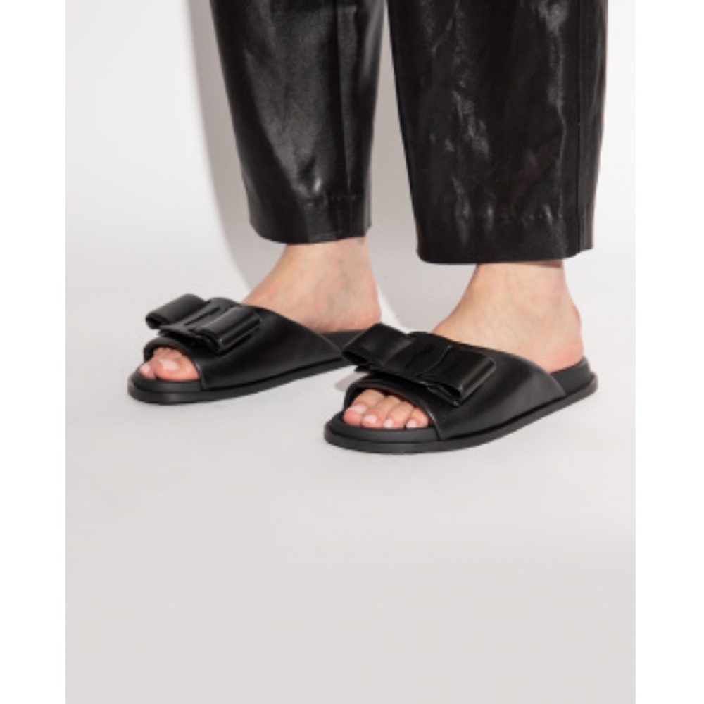 FERRAGAMO BLACK ‘Virgil’ slides never worn in perfect  condition